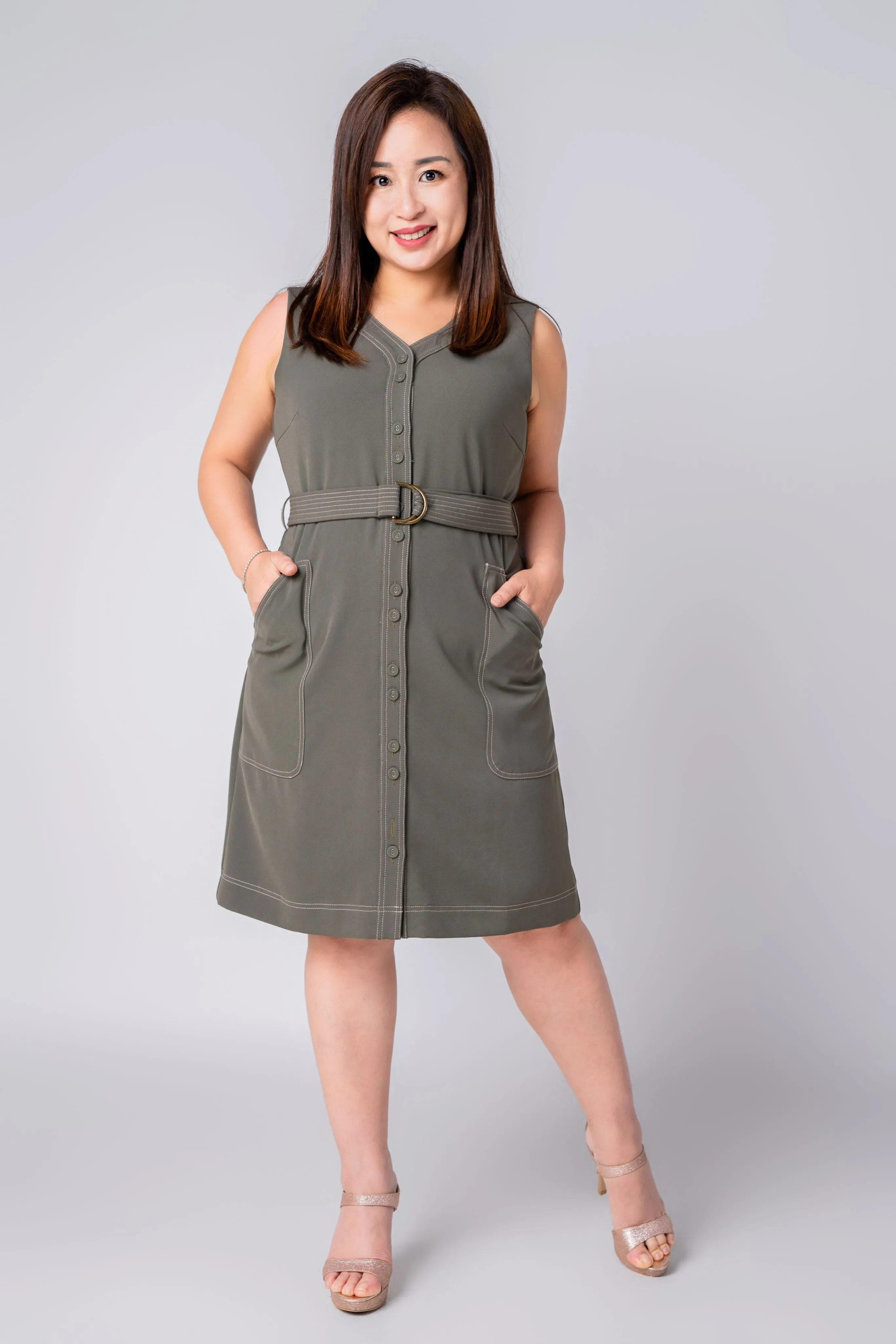 Button Down Sleeveless Dress With Pocket