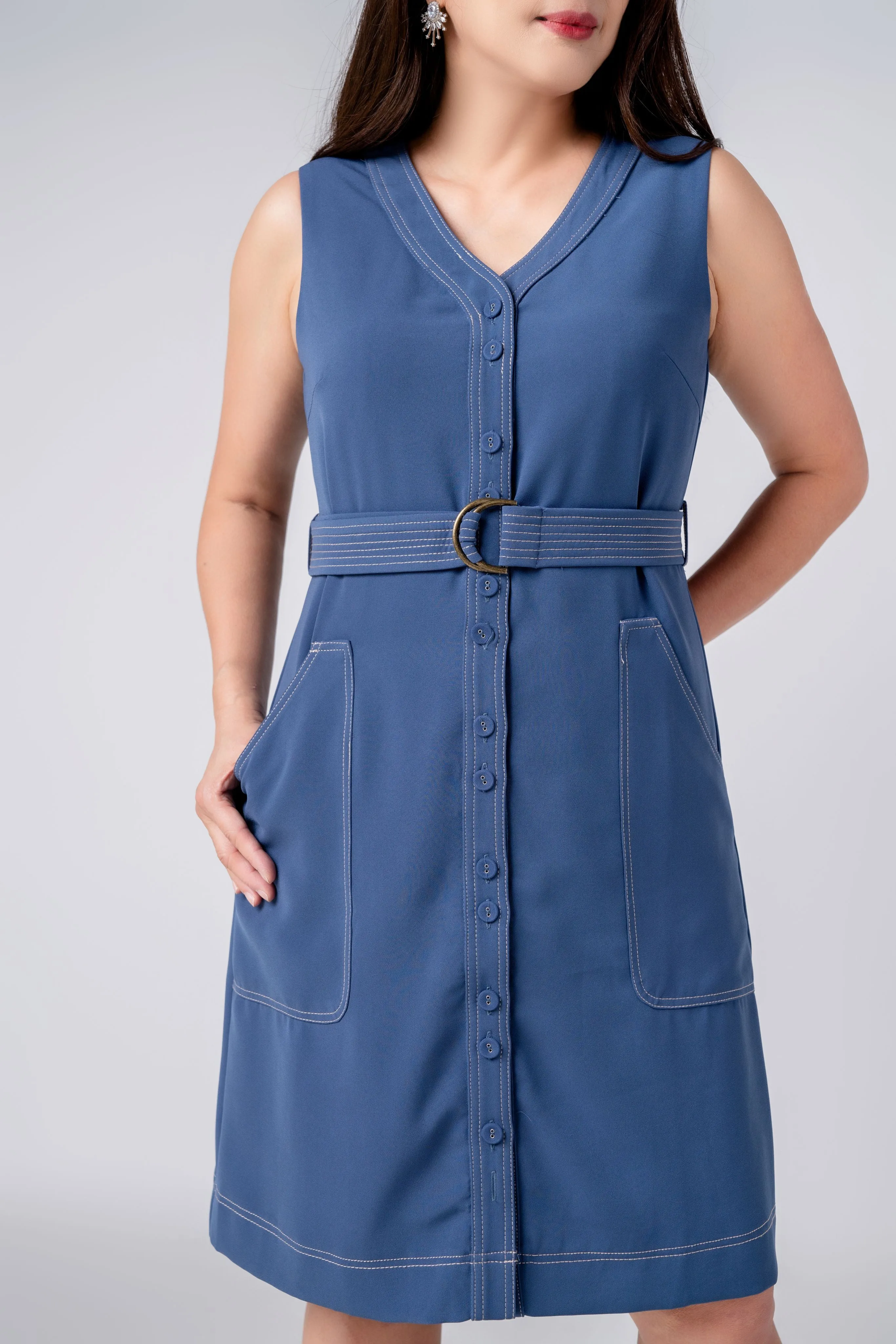 Button Down Sleeveless Dress With Pocket