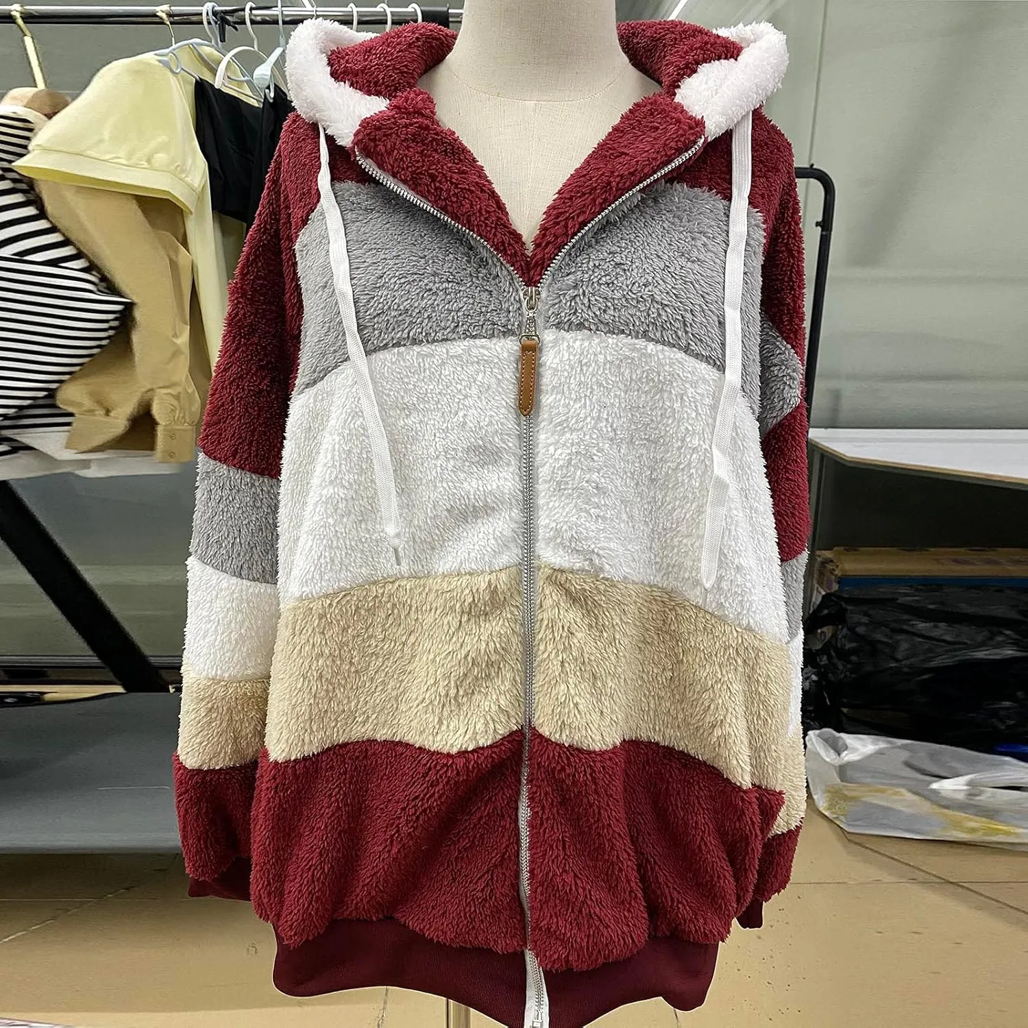 Fleece Jacket Women Sherpa Jacket Zip Up Hooded Oversized Coats Warm Winter Coats for Women 2024 with Pockets