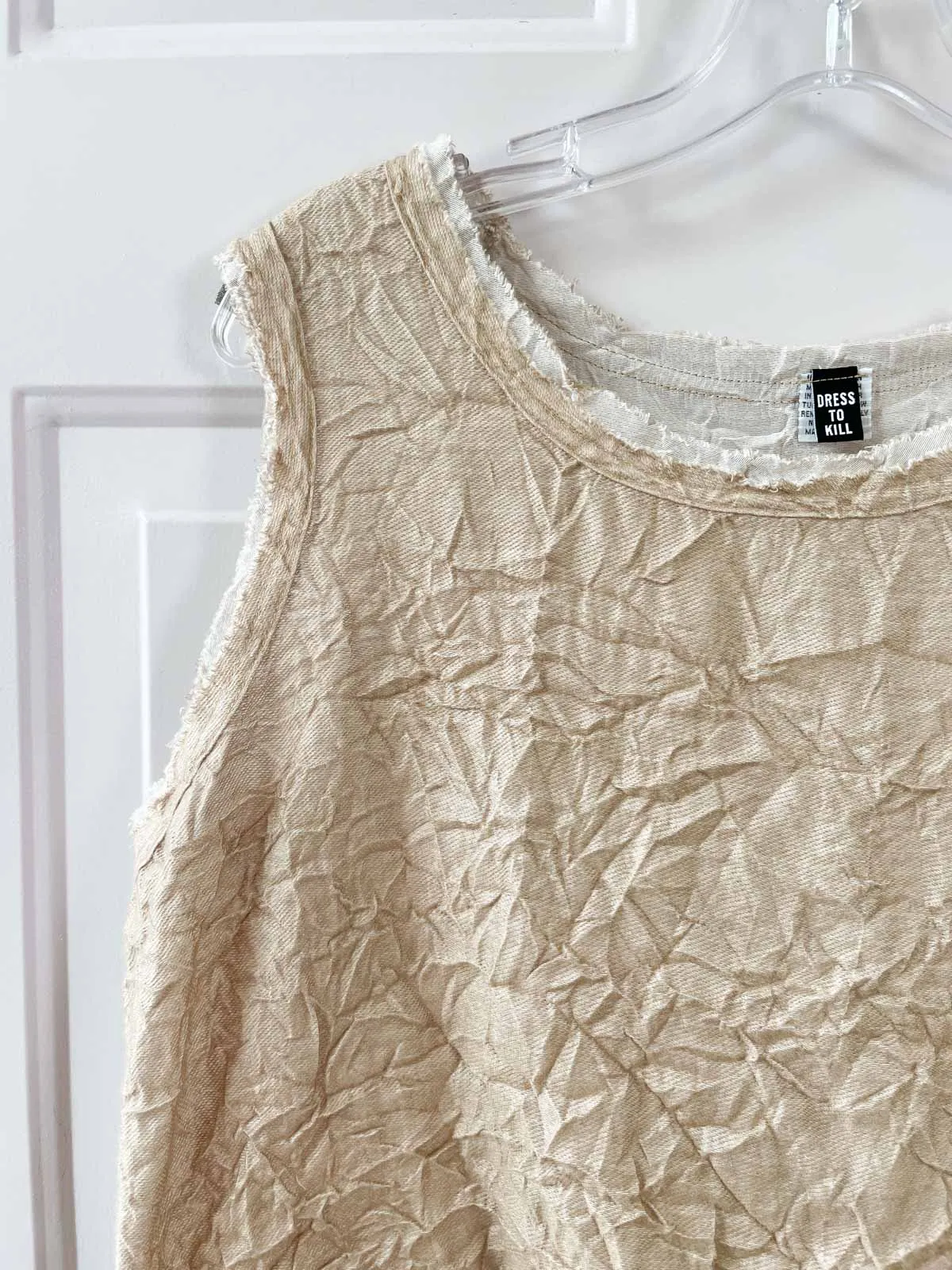 Folded Bottom Tank, Solid Gold