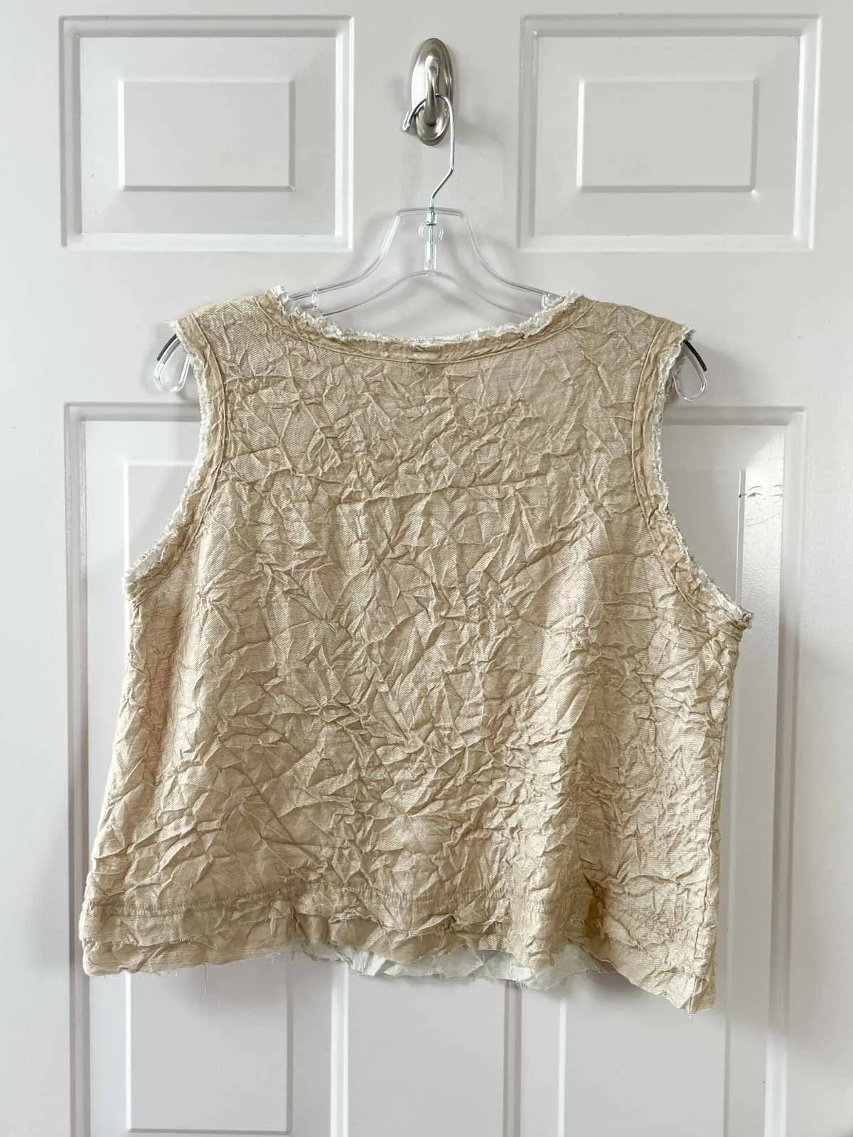 Folded Bottom Tank, Solid Gold