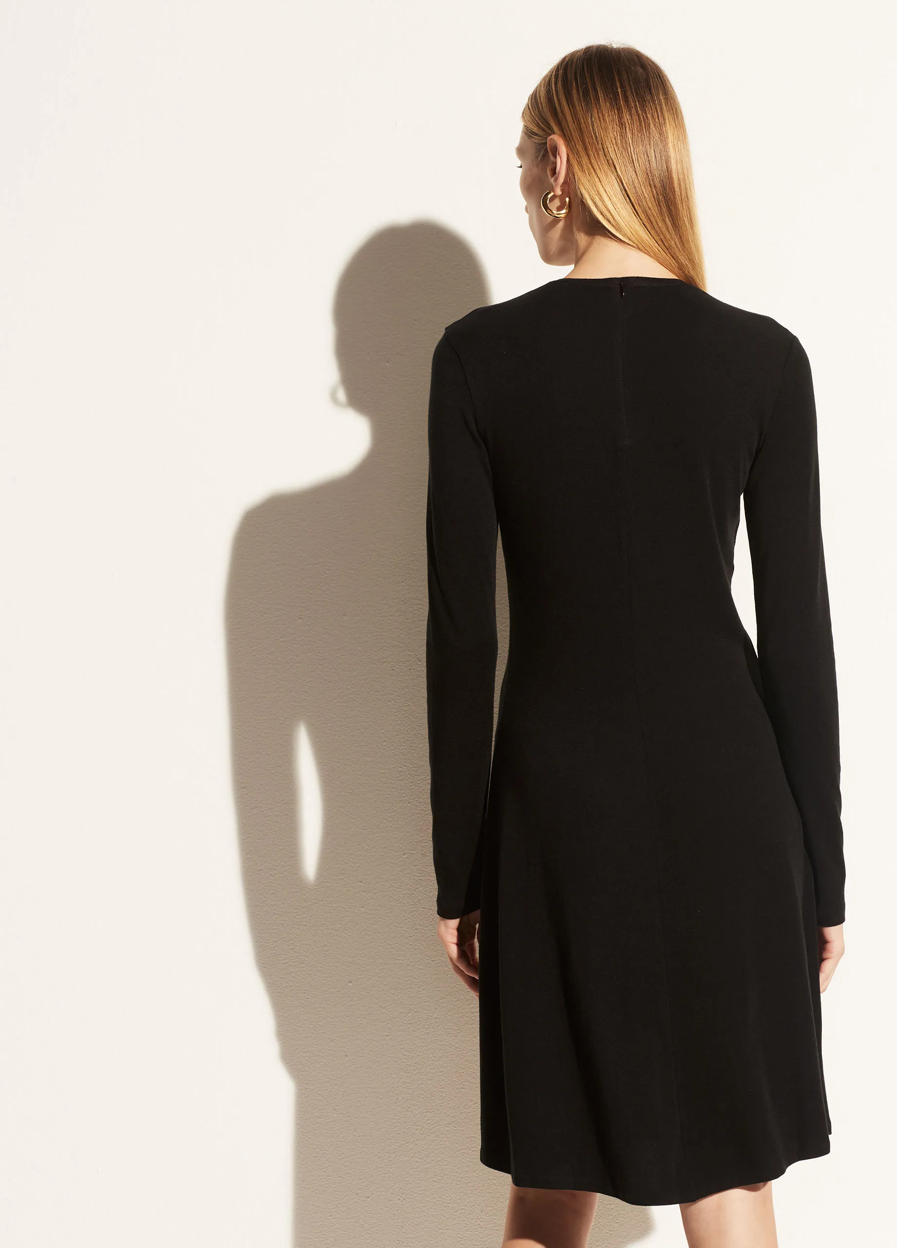 Long Sleeve Crew Neck Dress in Black