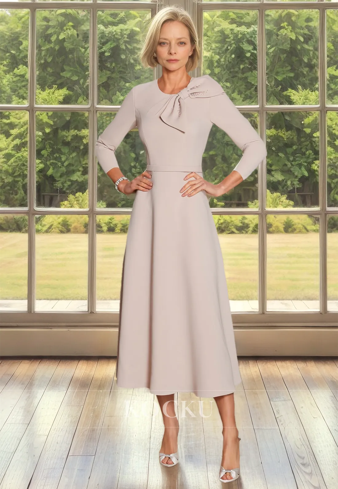 Scoop Neck A-Line Long Sleeves Beads Satin Mother of Bride Dress with Bow Cocktail Dress