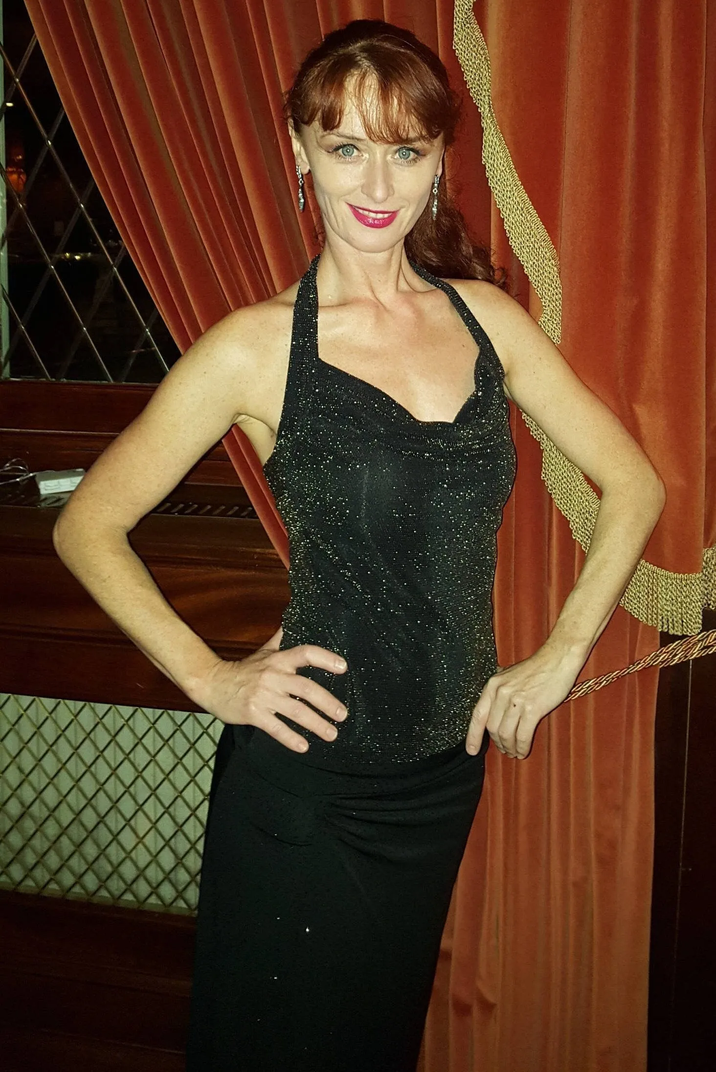 VESPER Halterneck top