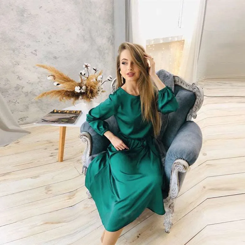 Women's Satin Waist Slimming Dress